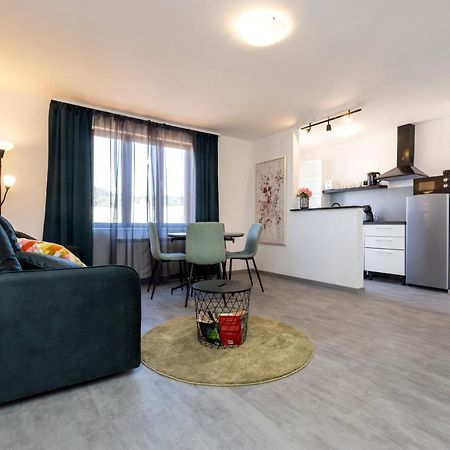 Providenca Accommodation Mali Lošinj Quarto foto